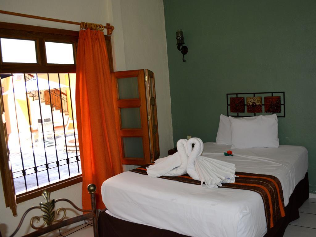 Hotel Aldama Colima Kamer foto
