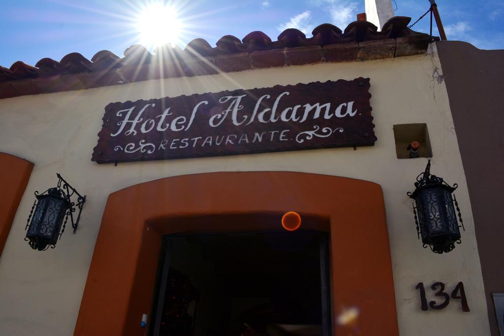 Hotel Aldama Colima Buitenkant foto