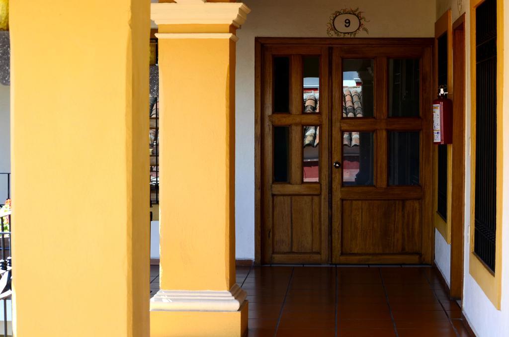 Hotel Aldama Colima Buitenkant foto